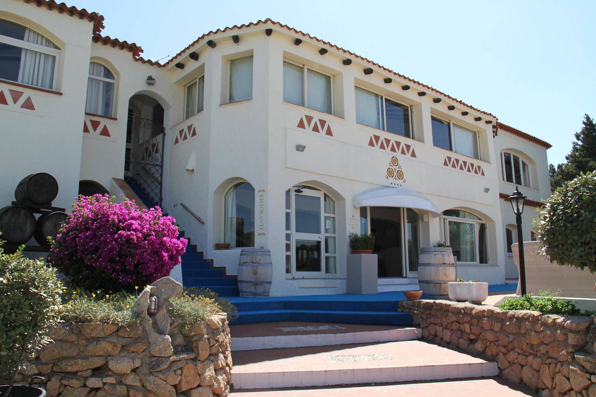 Hotel 3 Botti Baja Sardinia Extérieur photo
