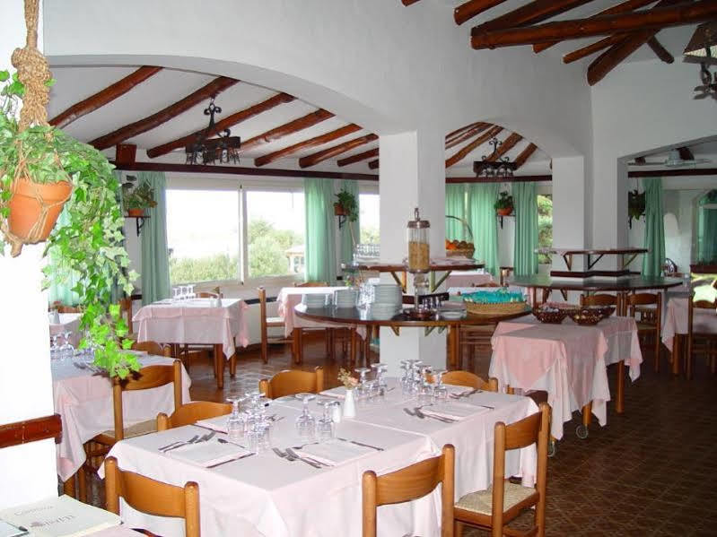 Hotel 3 Botti Baja Sardinia Extérieur photo