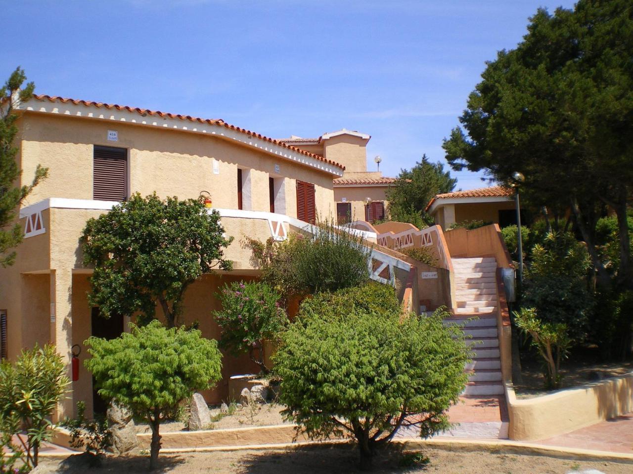 Hotel 3 Botti Baja Sardinia Extérieur photo
