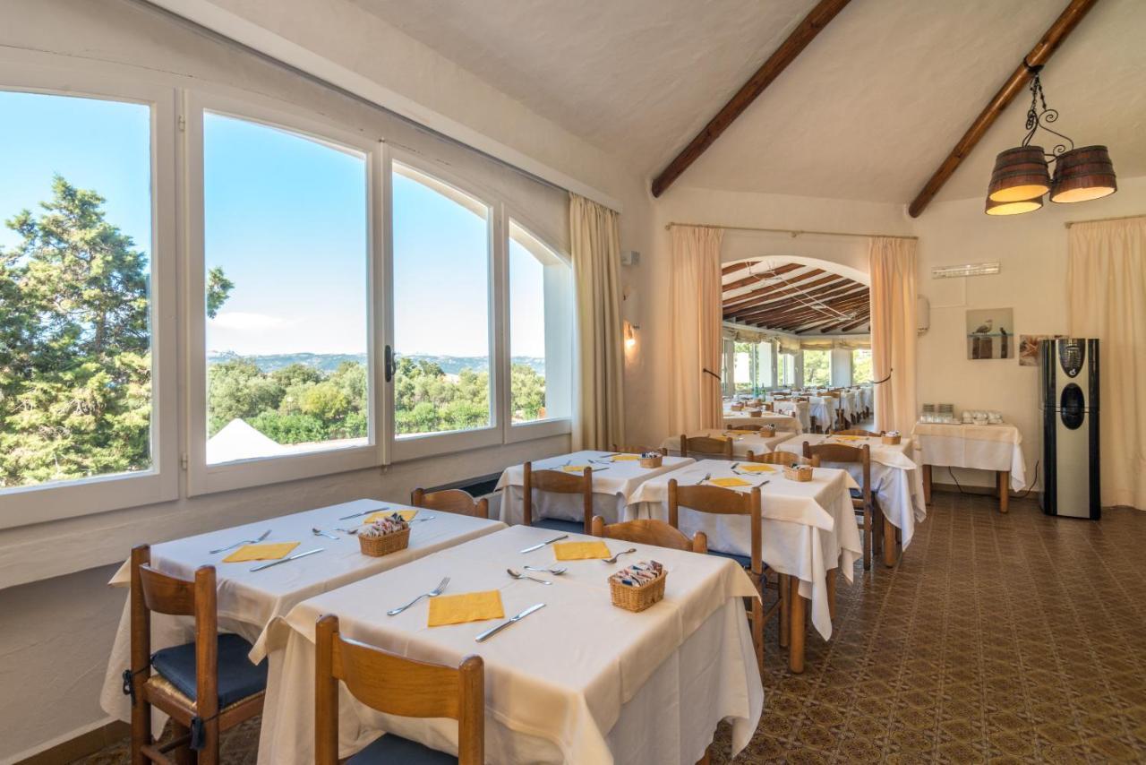 Hotel 3 Botti Baja Sardinia Extérieur photo